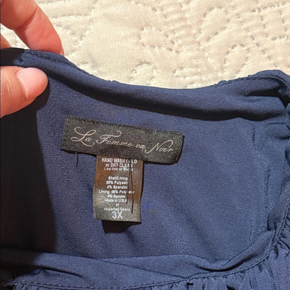 La Femme En Noir Salem Top Navy Blue 3x - Picture 2 of 3
